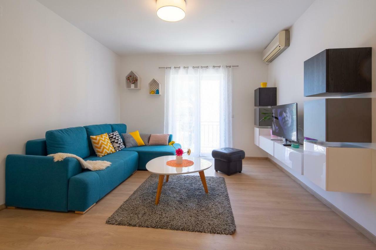 Apartman Pjero 3+2 Makarska Extérieur photo
